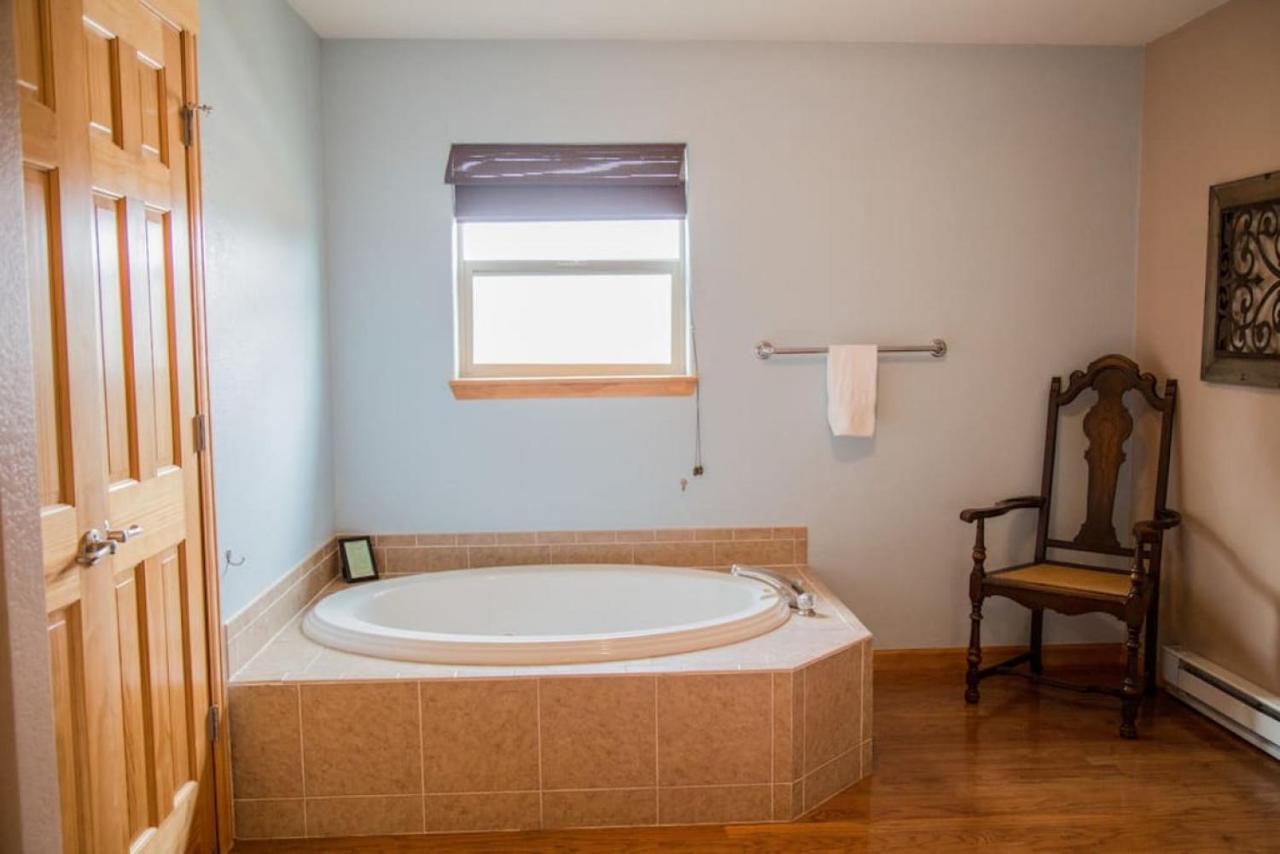 Twin Owls Lodge, Great For Families Master Bedroom, Loft, Full Kitchen, Dogs Ok Estes Park Ngoại thất bức ảnh